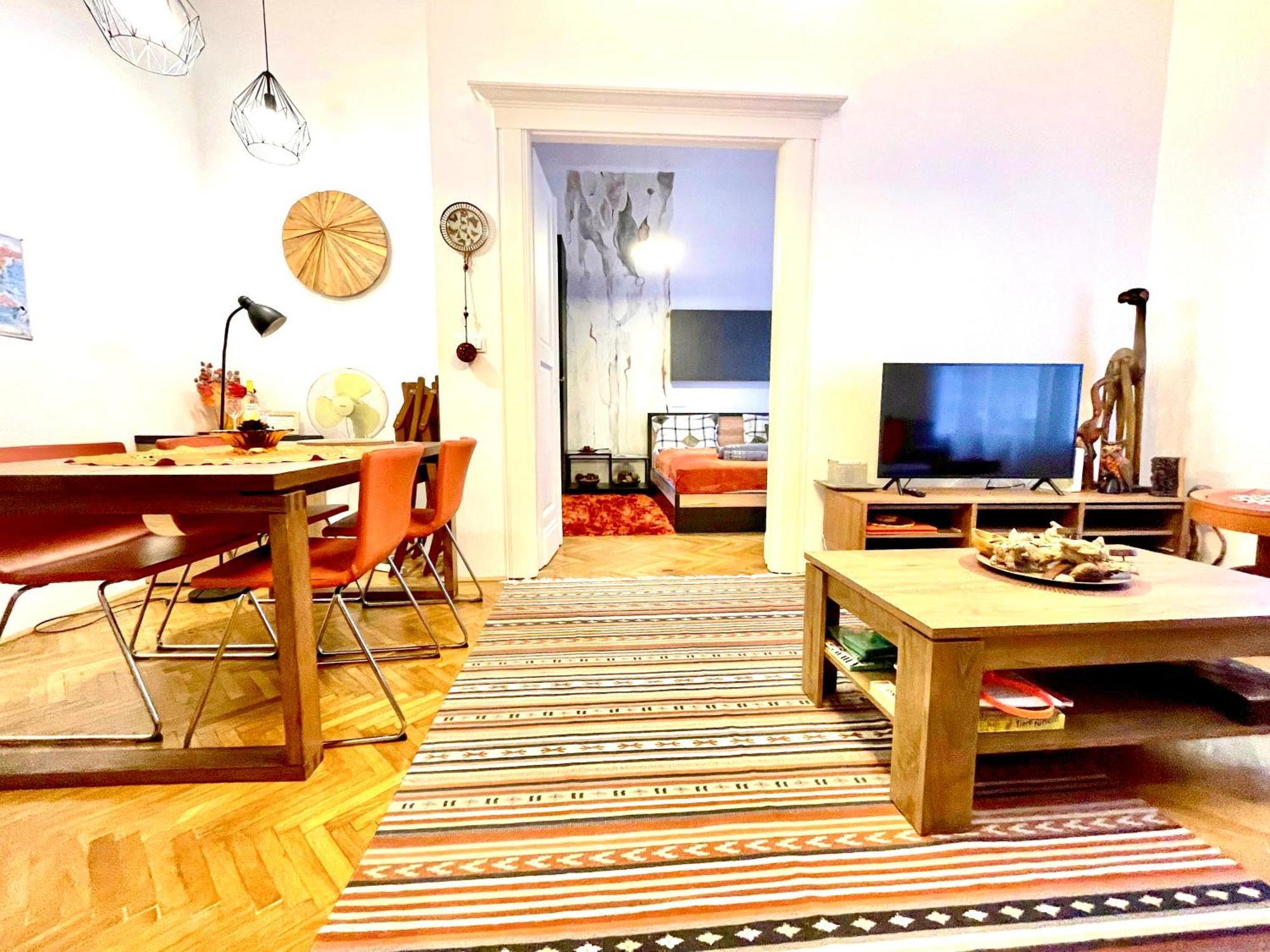 Orange Pearl Apartment 3 Rooms Next To Danube Budapest Exterior photo
