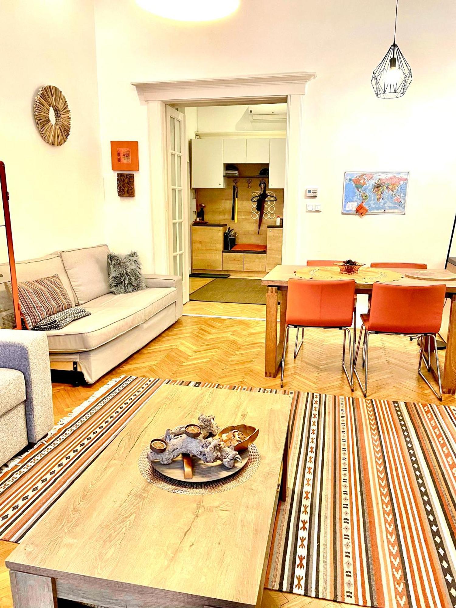 Orange Pearl Apartment 3 Rooms Next To Danube Budapest Exterior photo
