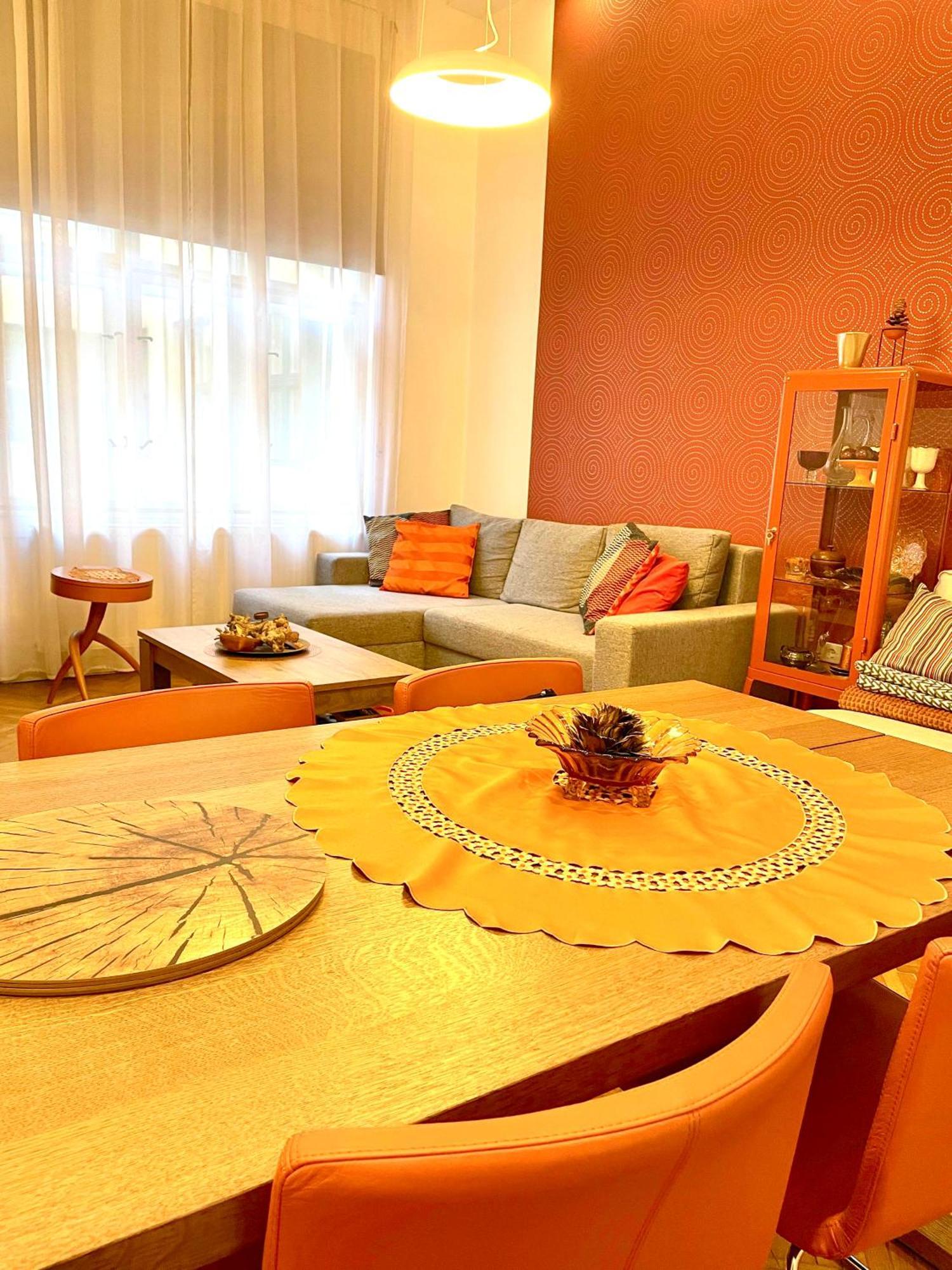 Orange Pearl Apartment 3 Rooms Next To Danube Budapest Exterior photo